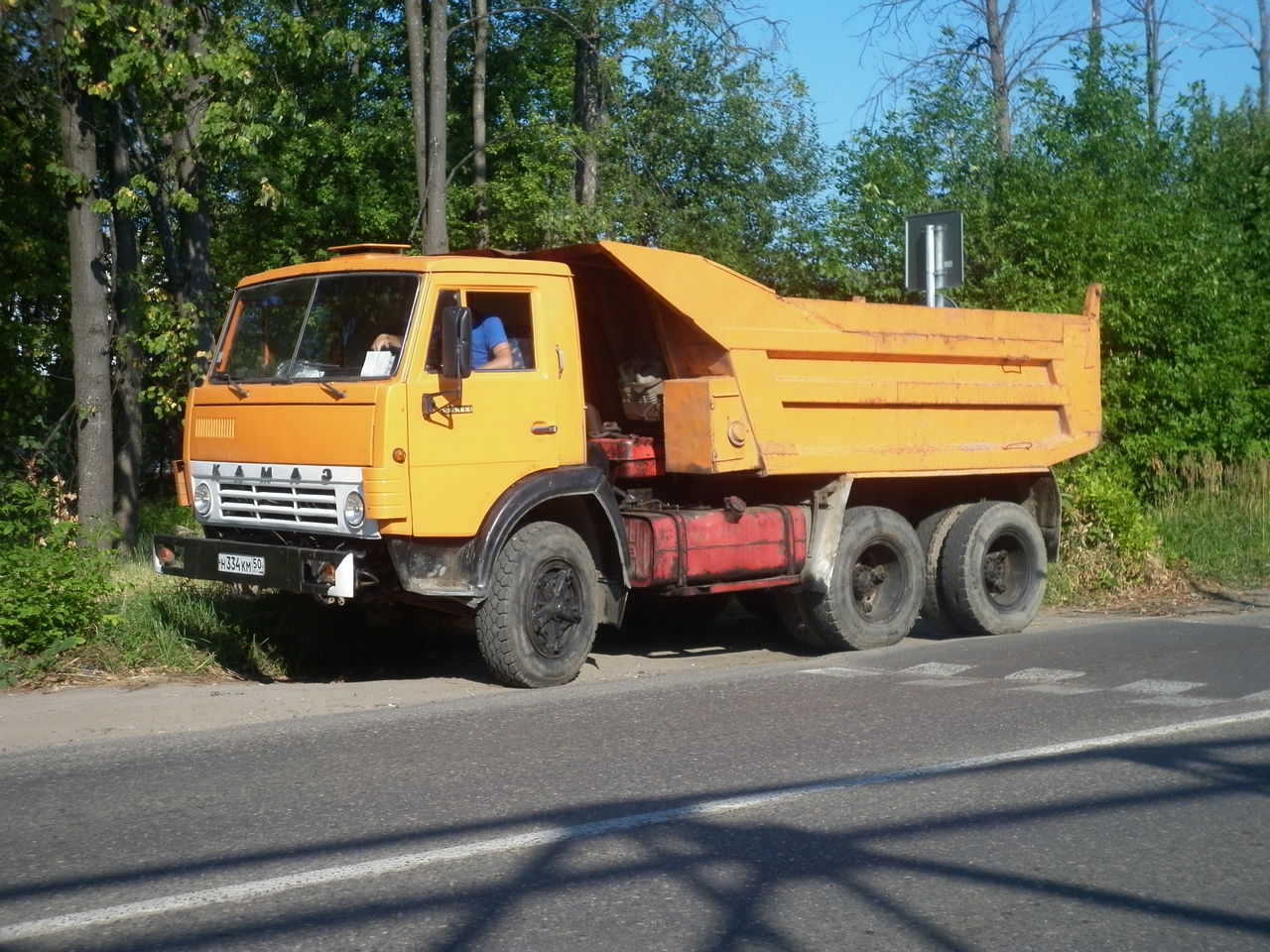 Вывоз мусора камаз фото