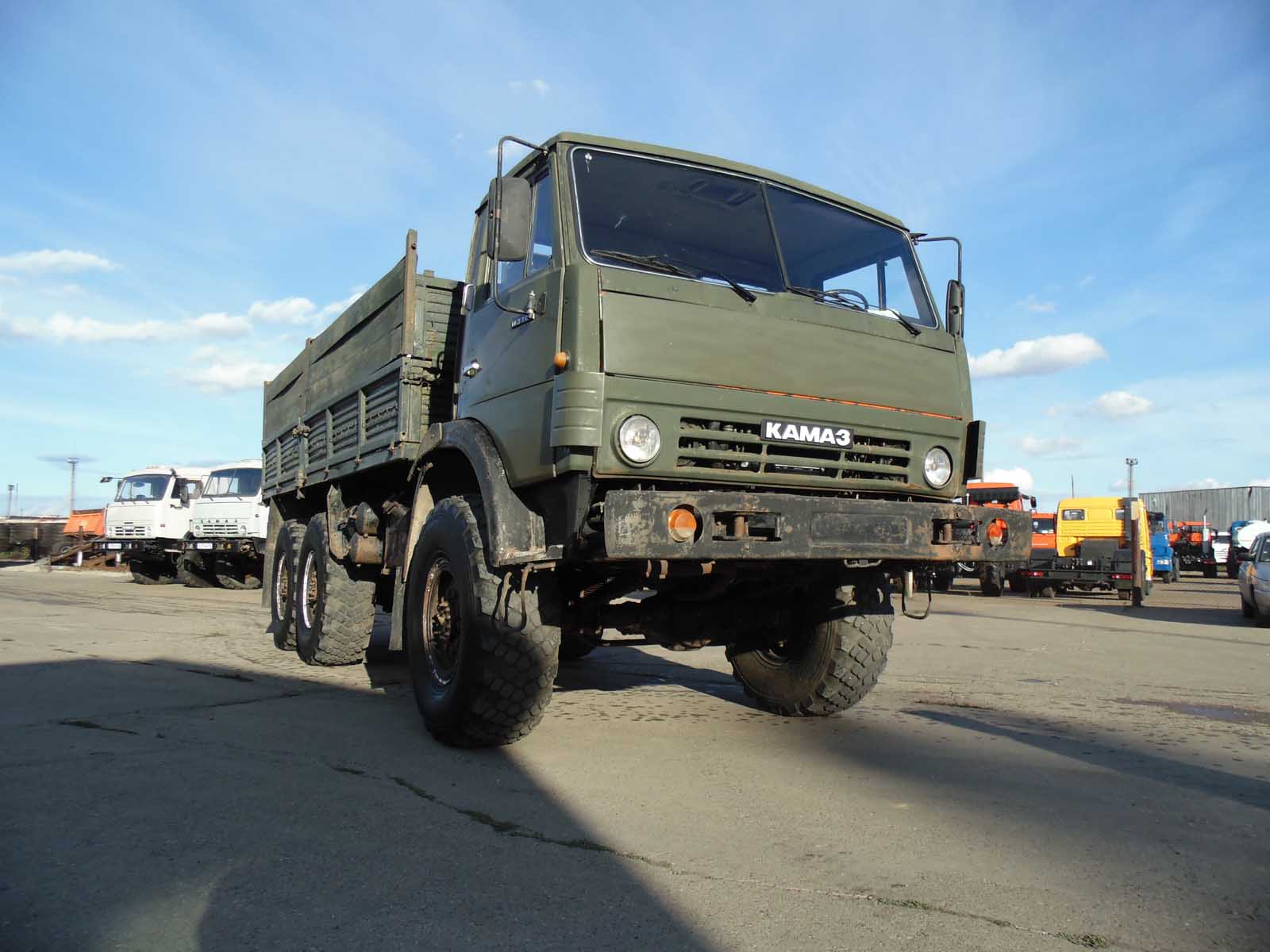 Камаз 4310. КАМАЗ 4310 военный. КАМАЗ 4310 грузовик. КАМАЗ 4310 бортовой военный.