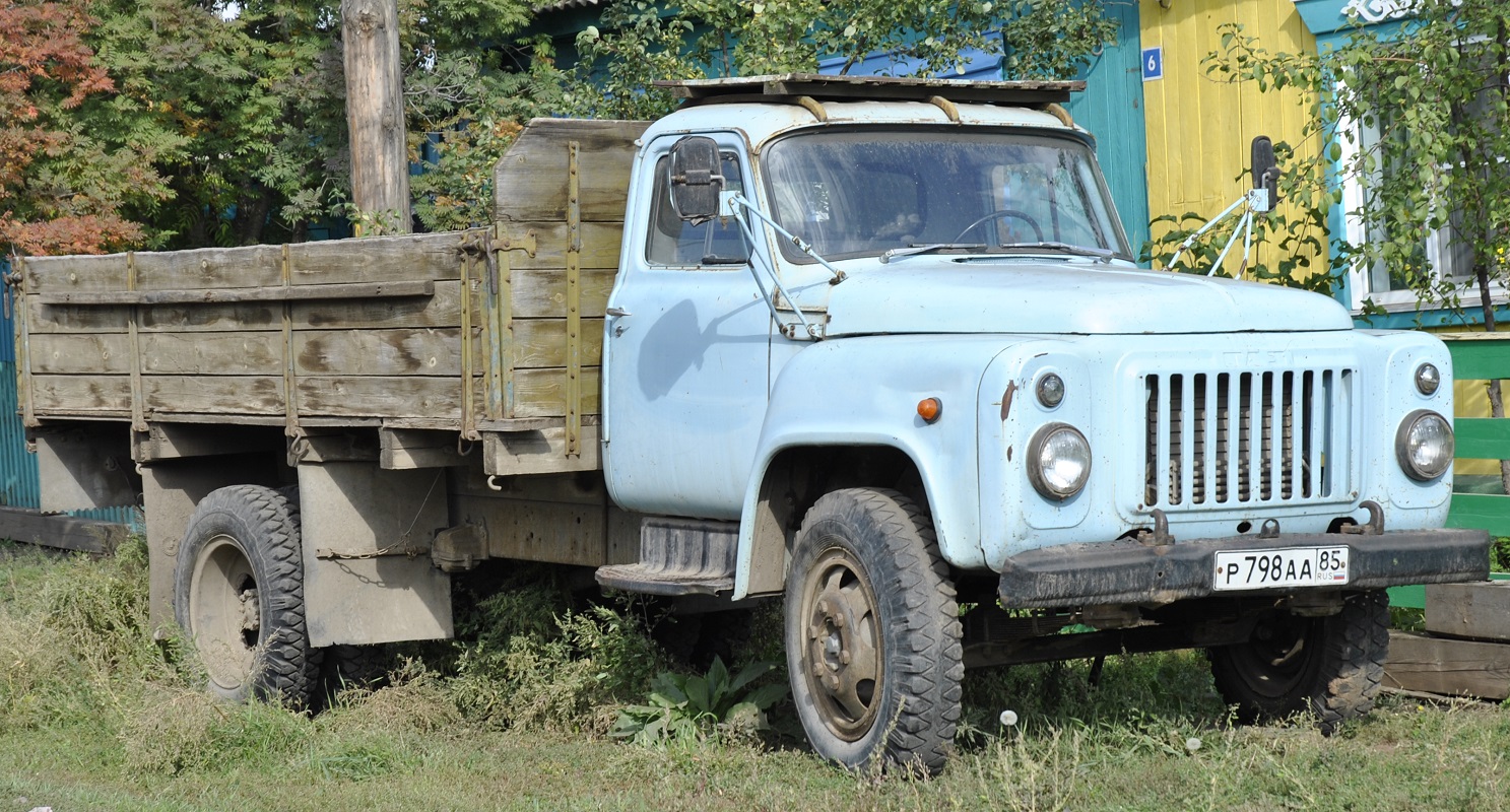 ГАЗ 52 сбоку