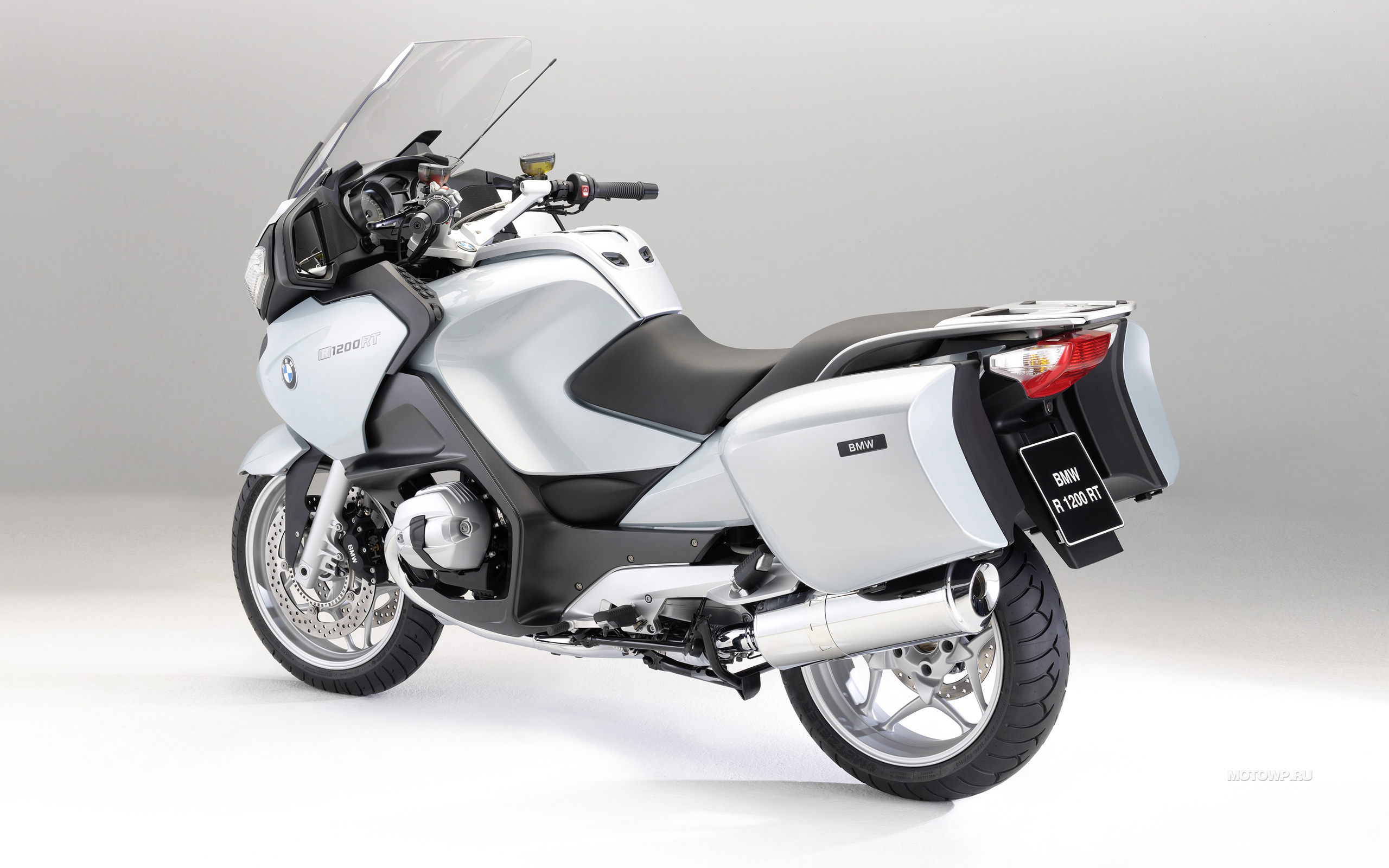 Bmw r1200rt. BMW RT 1200. Мотоцикл BMW r1200rt. Мотоцикл БМВ 1200 RT. BMW rt1200 2015.