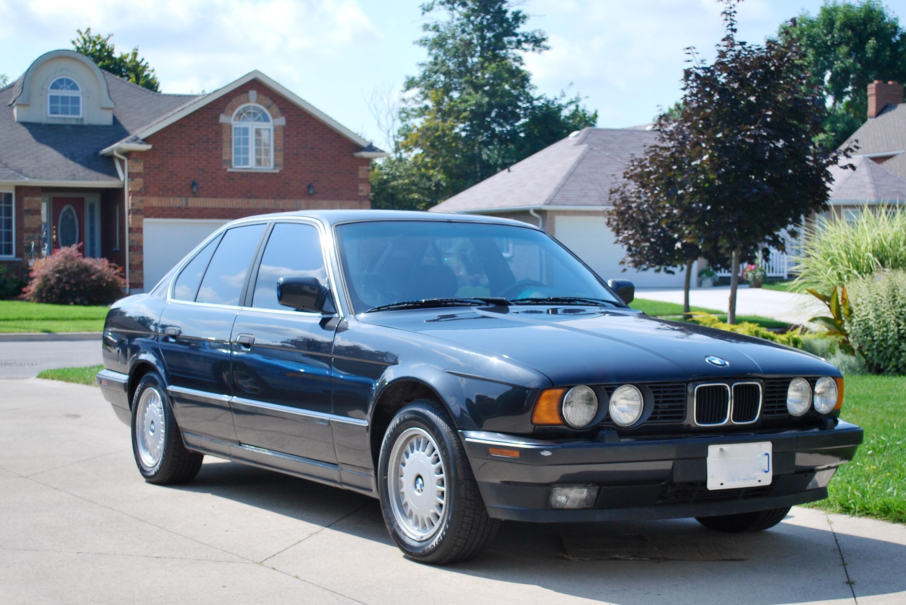 Бмв 525. BMW 525i 1991. BMW 525 1991. БМВ 5 1991. БМВ 525i.