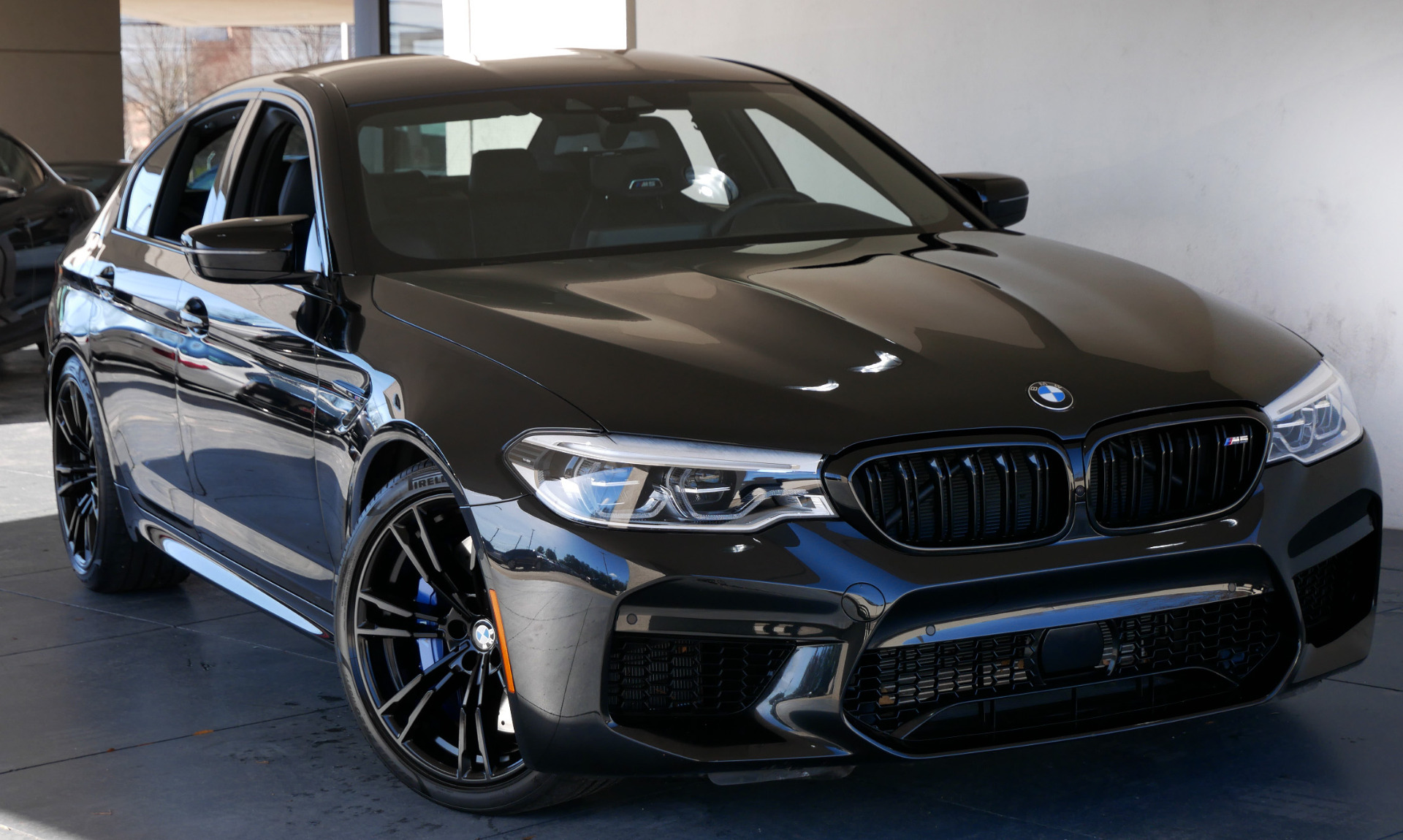 Бмв м5 компетишн 2024 цена. BMW m5 2019 Black. BMW m5 Competition 2019. BMW m5 f90 2019. BMW m5 Competition черная.