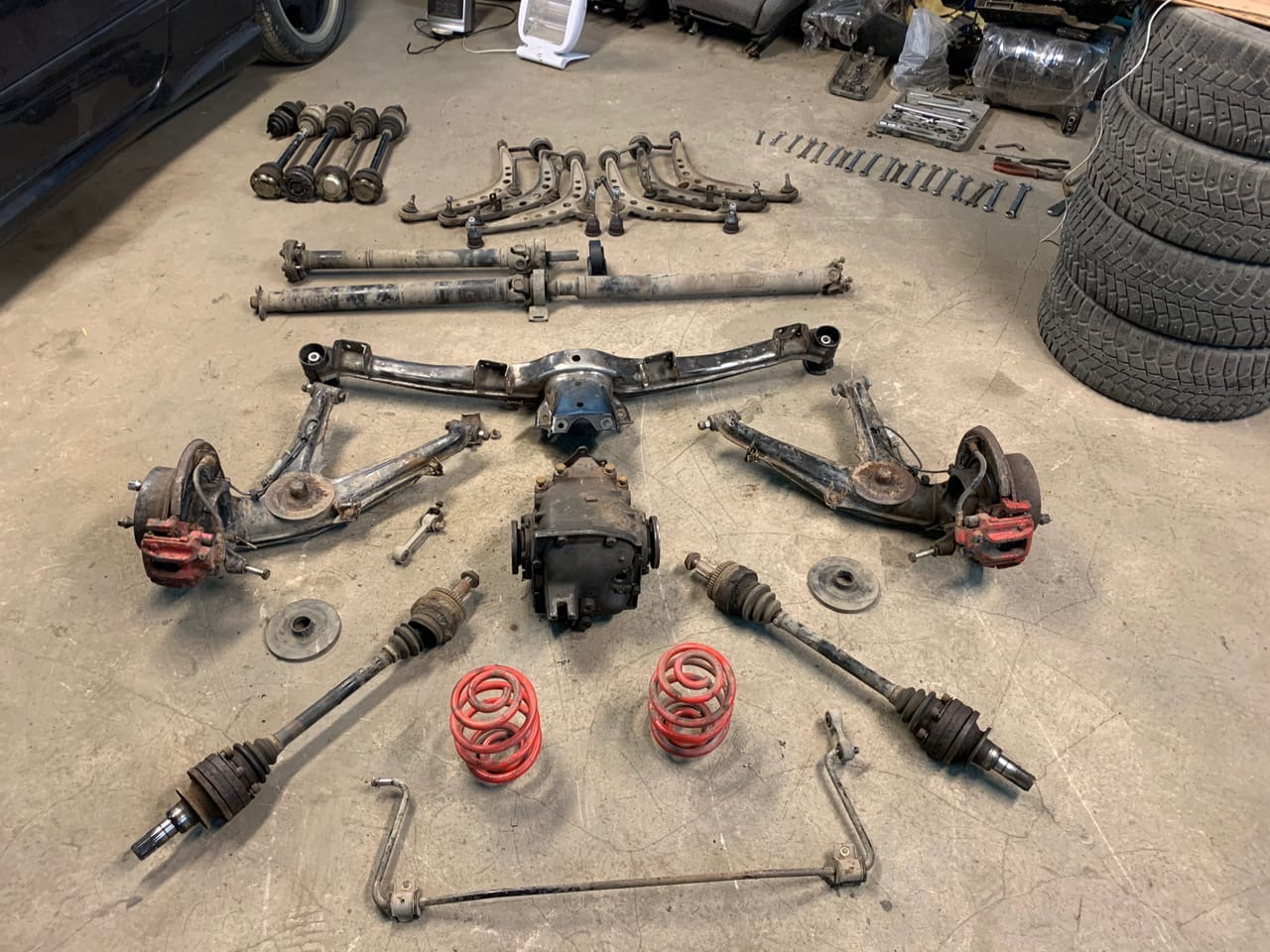 Подвеска е36 в е30. Задняя подвеска бмв е30. Передняя подвеска бмв е36. Задняя подвеска bmw e30. Задняя независимая на ваз 2101.