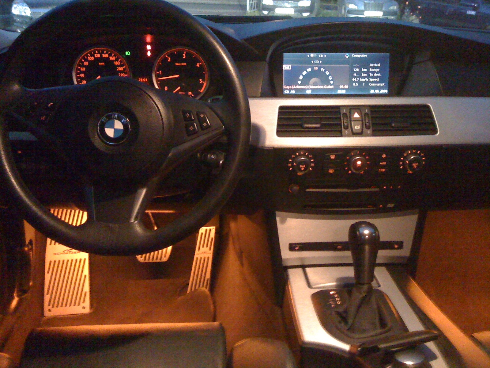 bmw e60 салон