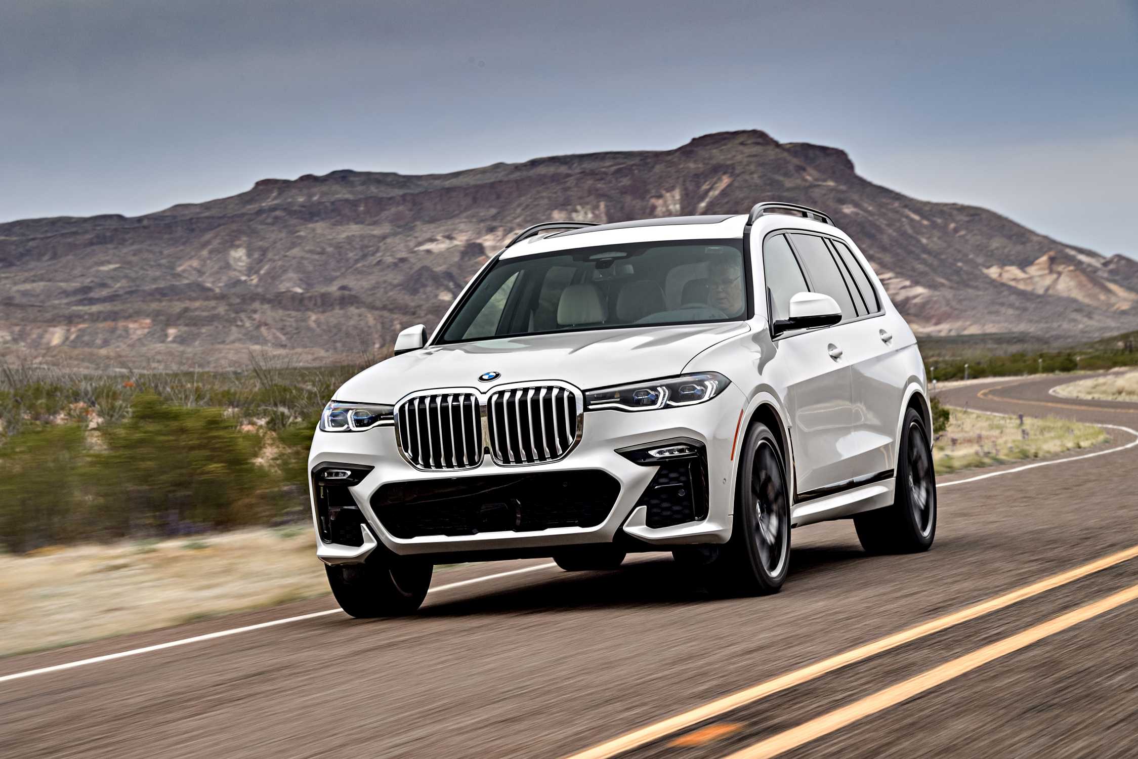 Какой х 7. БМВ х7 2019. BMW x7. BMW x7 2015. Новый BMW x7.