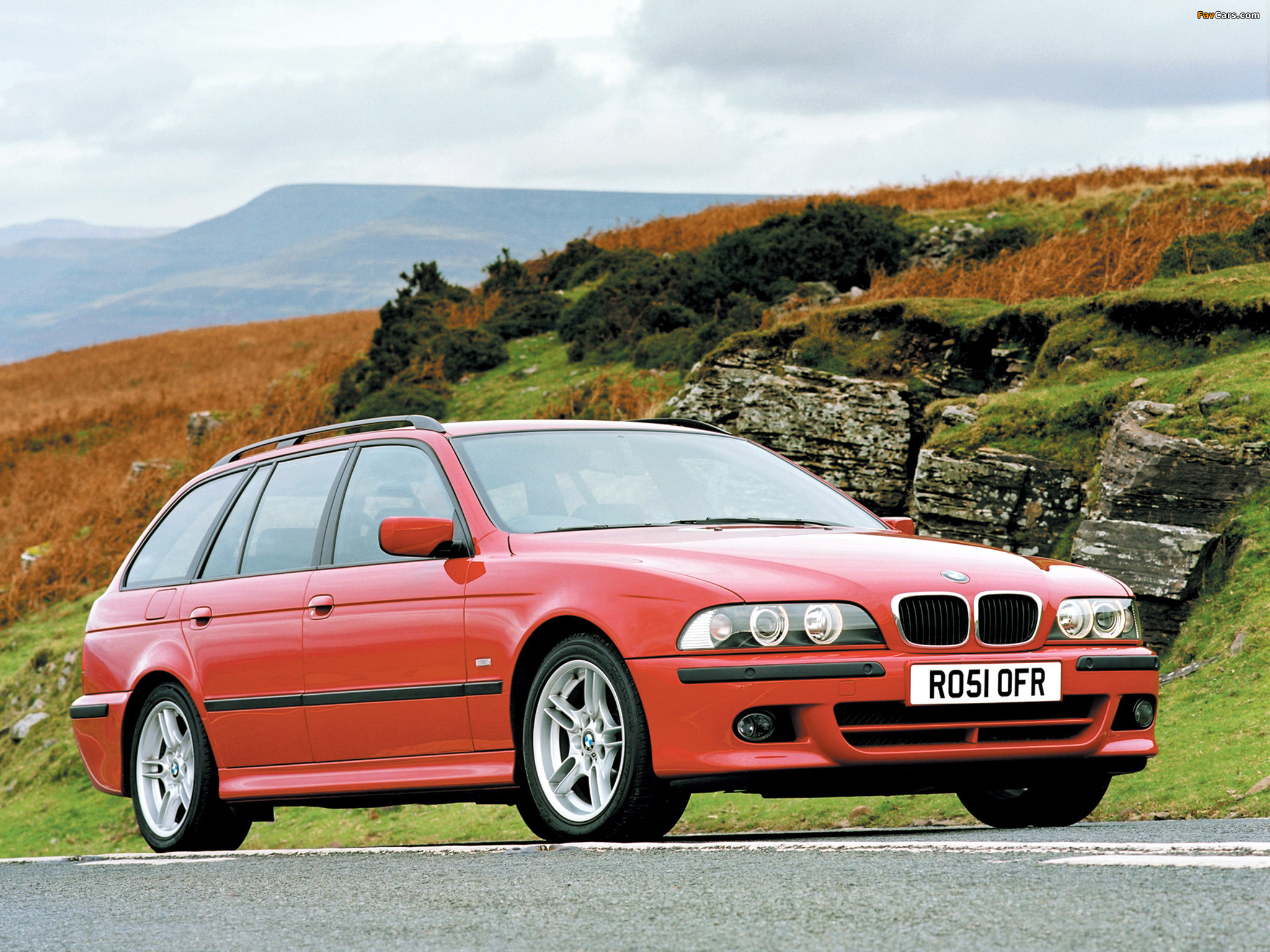 BMW e39 320i