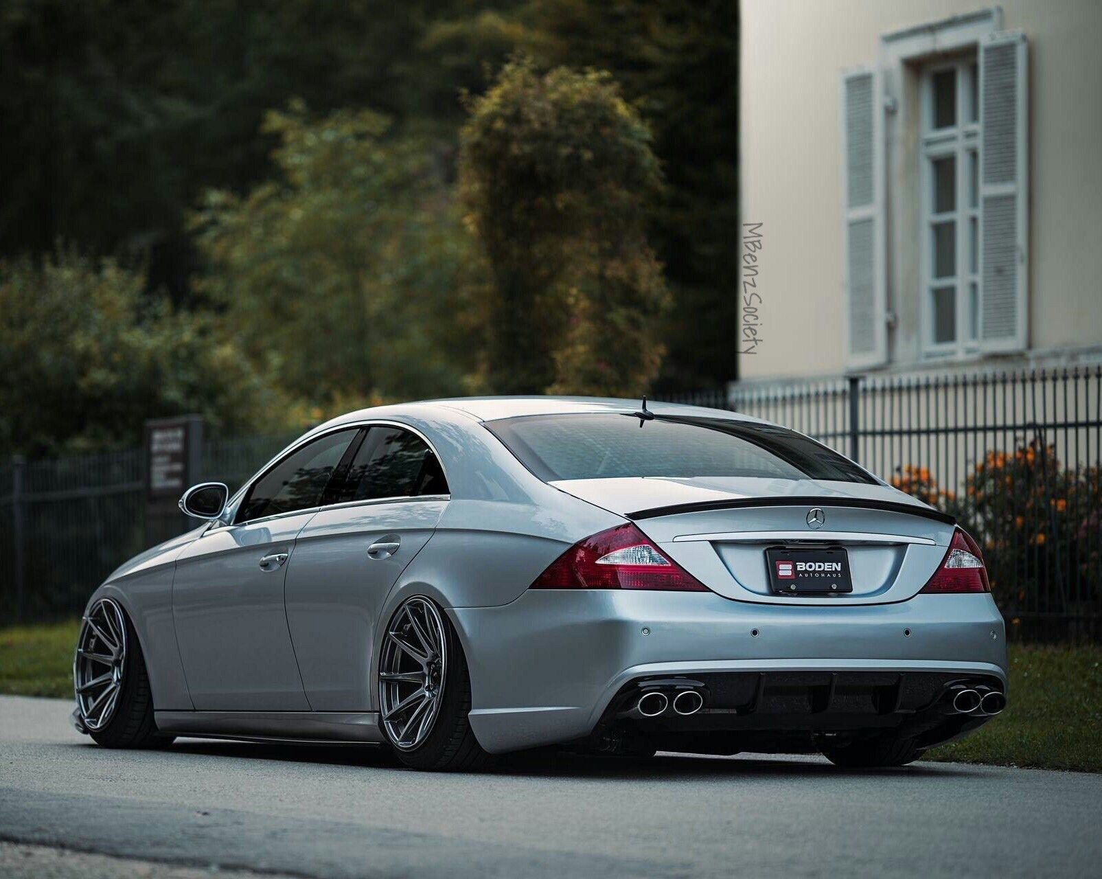 Mercedes Benz CLS 55 AMG