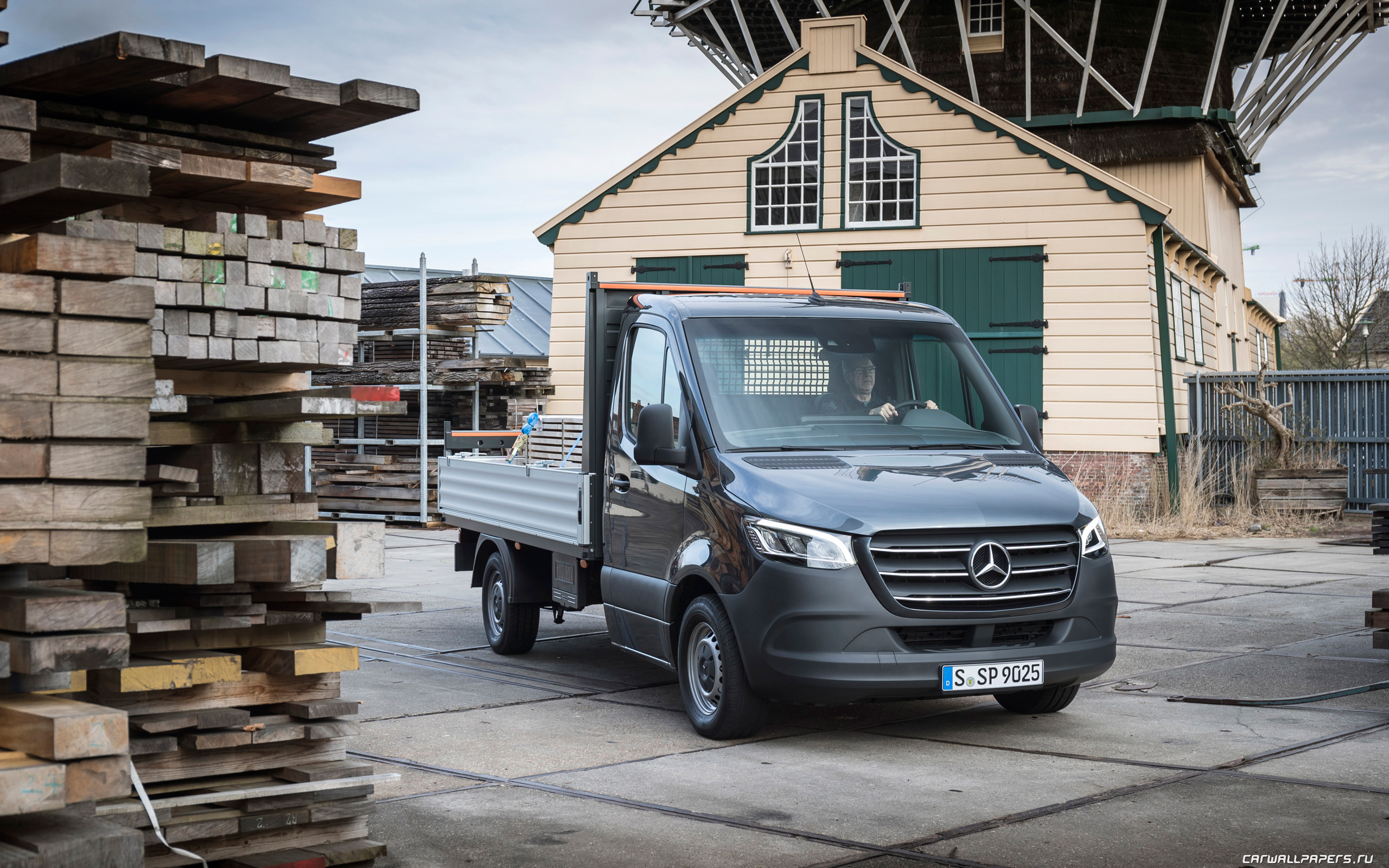 Mercedes Benz Sprinter Double Cab