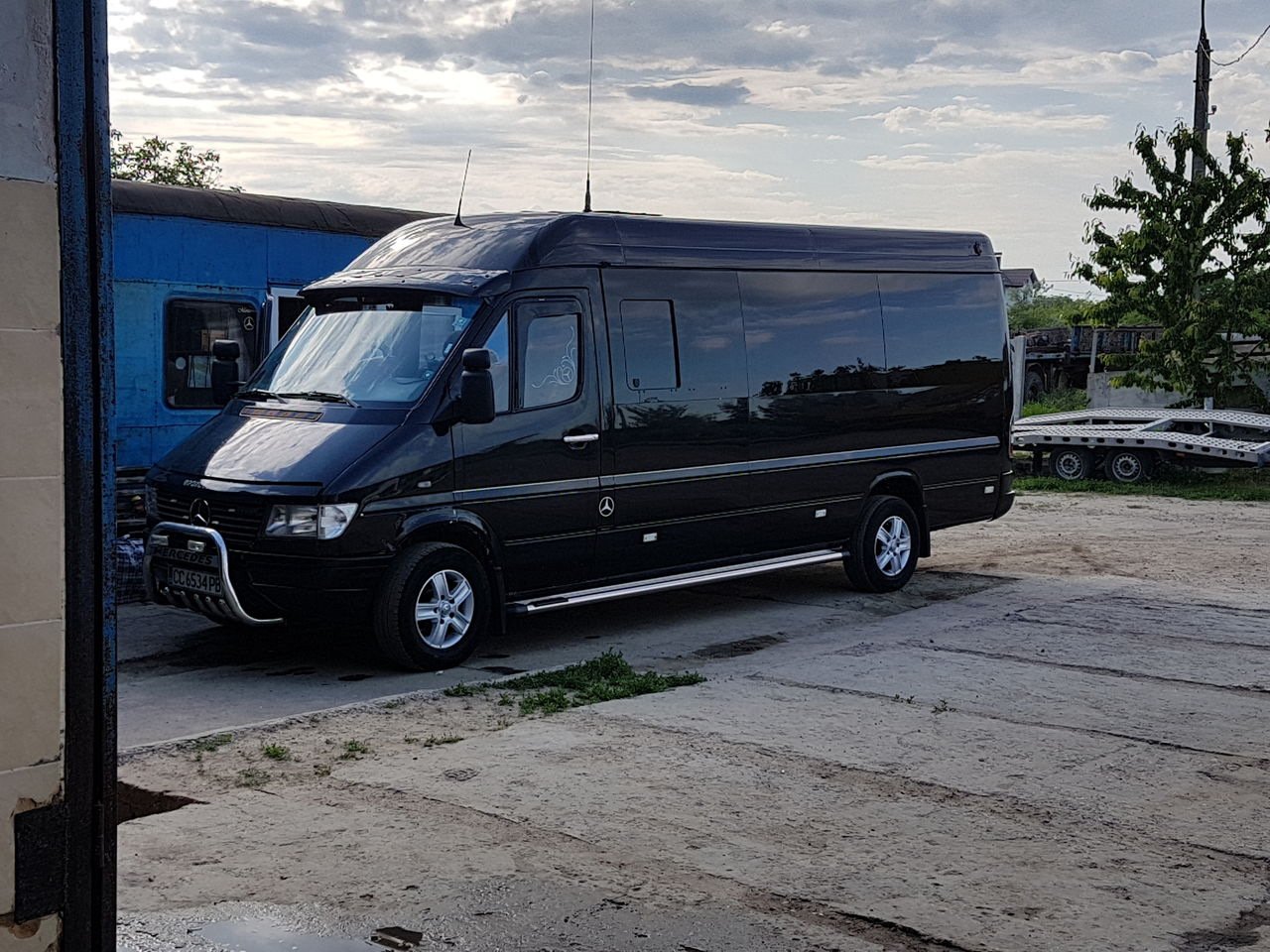 Mercedes-Benz Sprinter 2