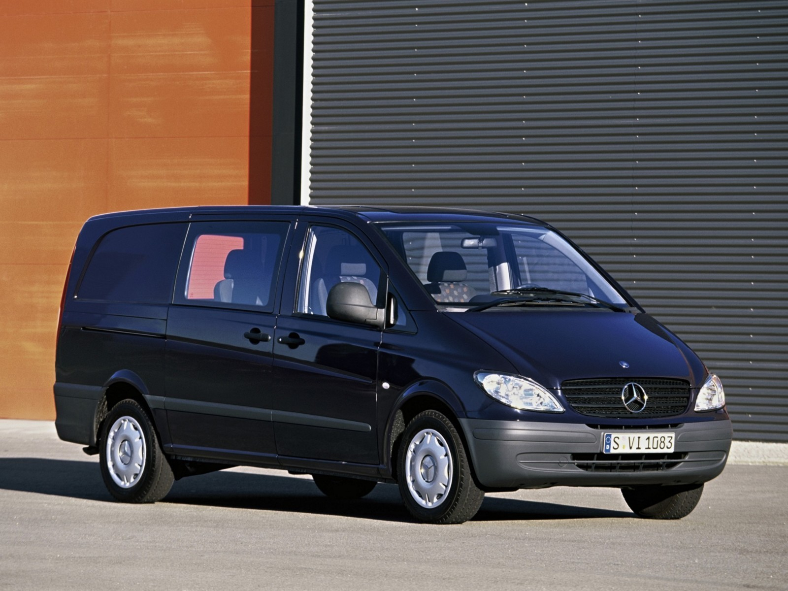 Vito cdi. Mercedes-Benz w639. Mercedes-Benz Vito 2003. Мерседес Вито 639. Мерседес Бенц Вито 2003.