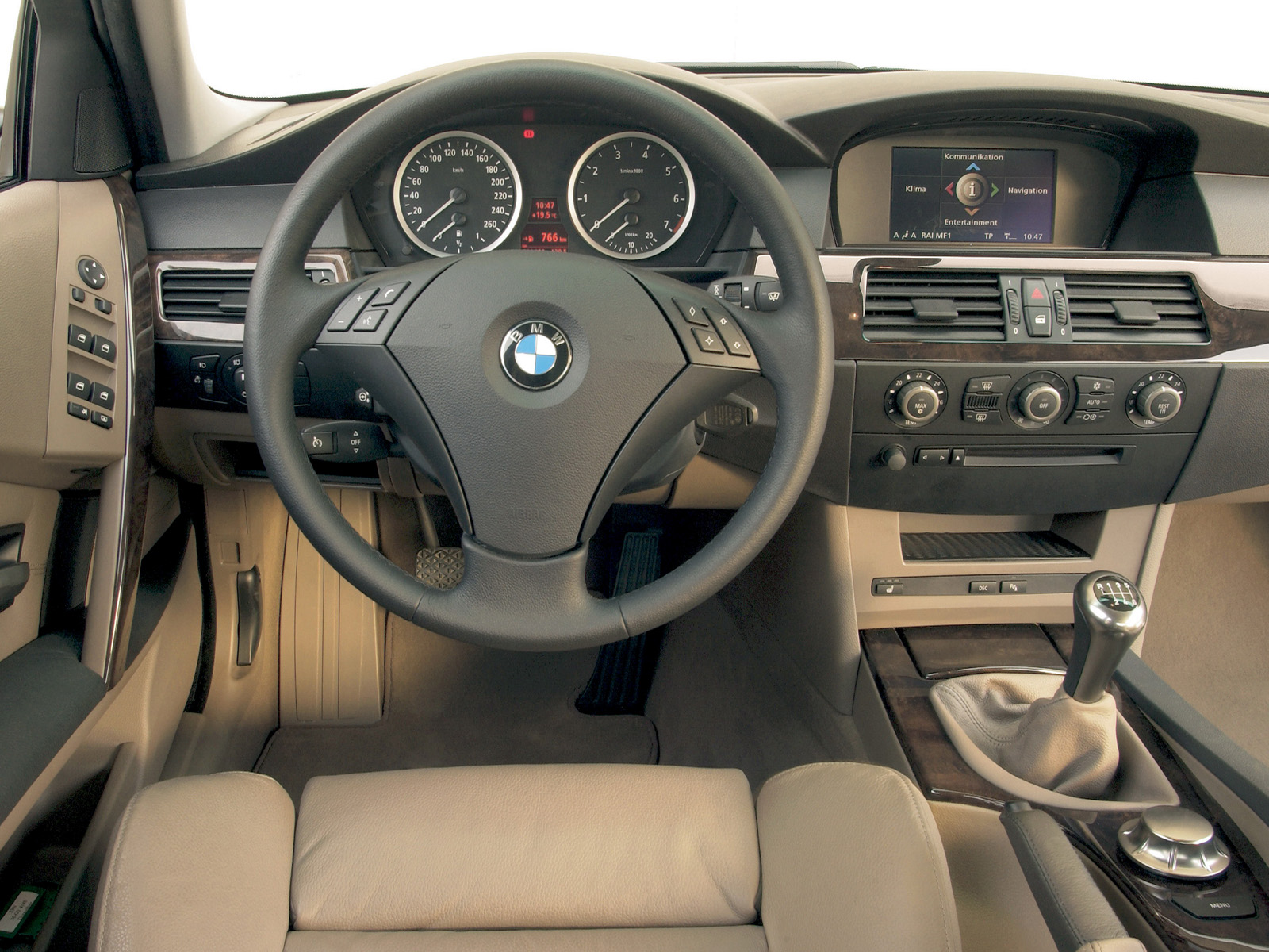 BMW 5 e60 2003. BMW 5 Series e60 2003. BMW 5 e60 2006. BMW 5 Series e60 2006.