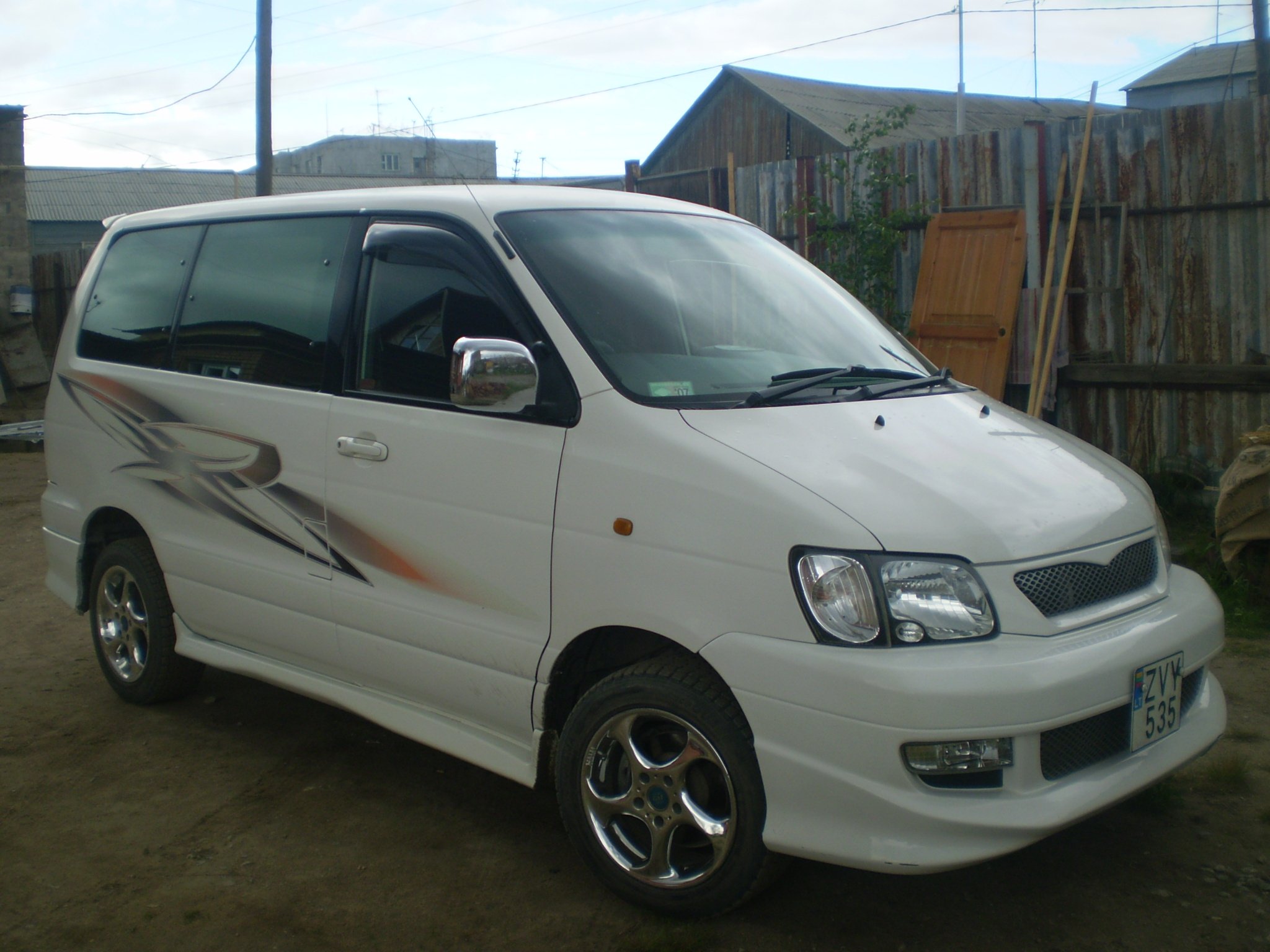 Toyota Town Ace 1999