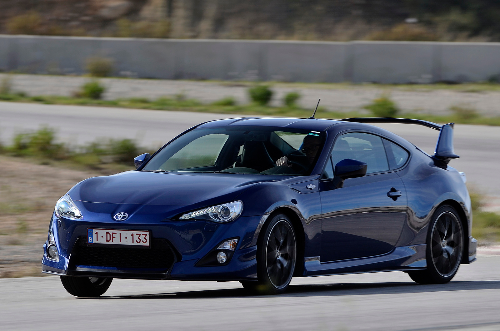 Тойота спорткар gt 86