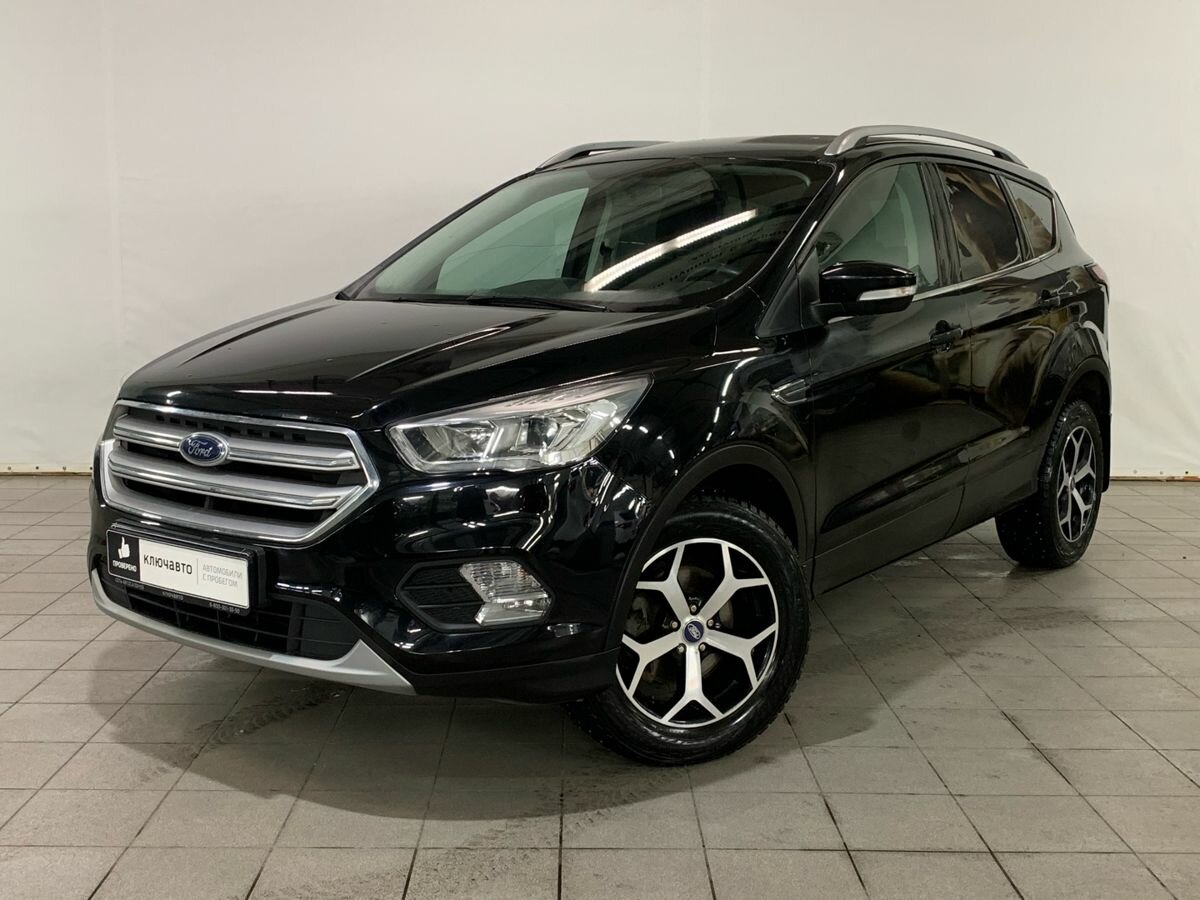 Ford Kuga 2018. Фольксваген Куга 2018.