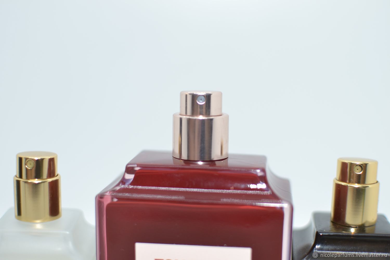 Tom ford lost cherry 50. Духи Tom Ford Lost Cherry. Tom Ford Lost Cherry оригинал. Аромат Tom Ford Cherry. Духи Tom Ford Lost Cherry оригинал.