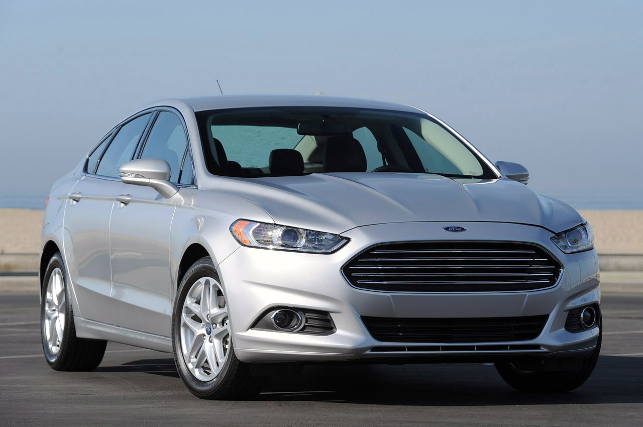 Форд американец. Ford Fusion седан 2013. Форд Фьюжн 2013. Ford Fusion 2014. Ford Mondeo 2014.