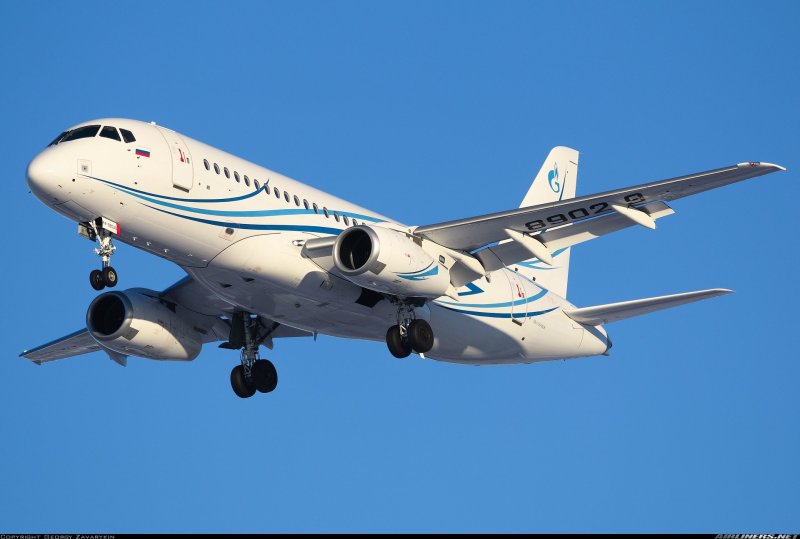 Sukhoi Superjet RRJ-95