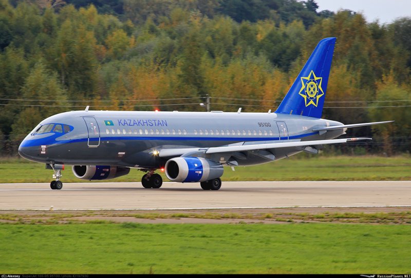 Sukhoi Superjet 100