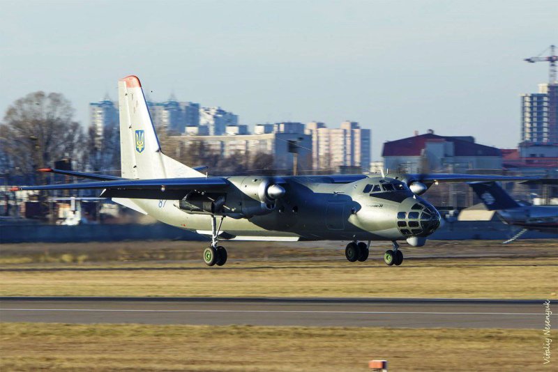 АН-30 ВВС Украины