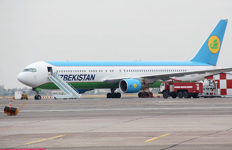787 Dreamliner самолет президента Узбекистана