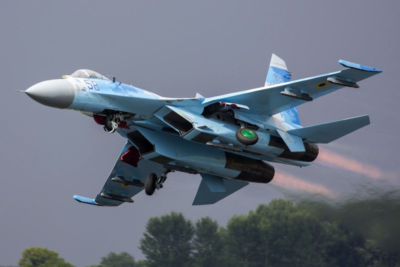 Су-54 самолет
