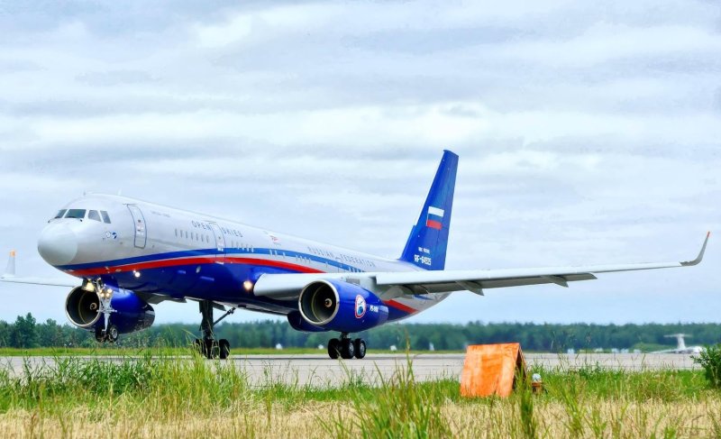 Ту-214он открытое небо