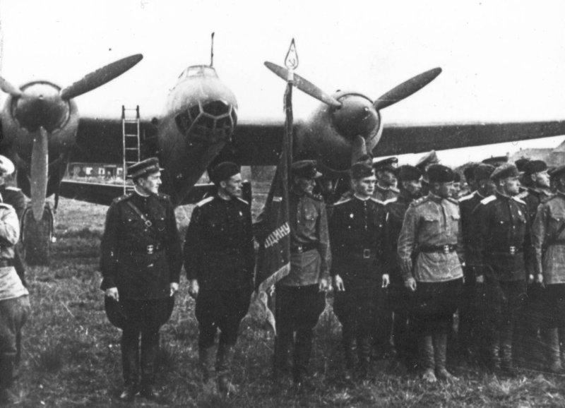 Ту-2 бомбардировщик ВОВ