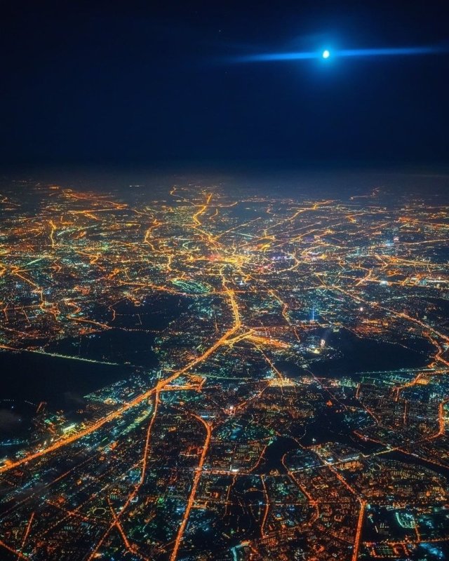 Москва ночью с МКС