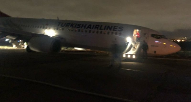 Самолёт Turkish Airlines 737