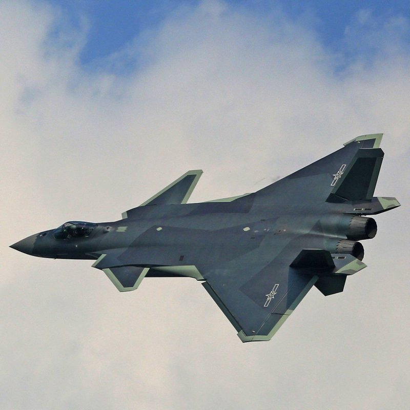 Самолет Chengdu j-20