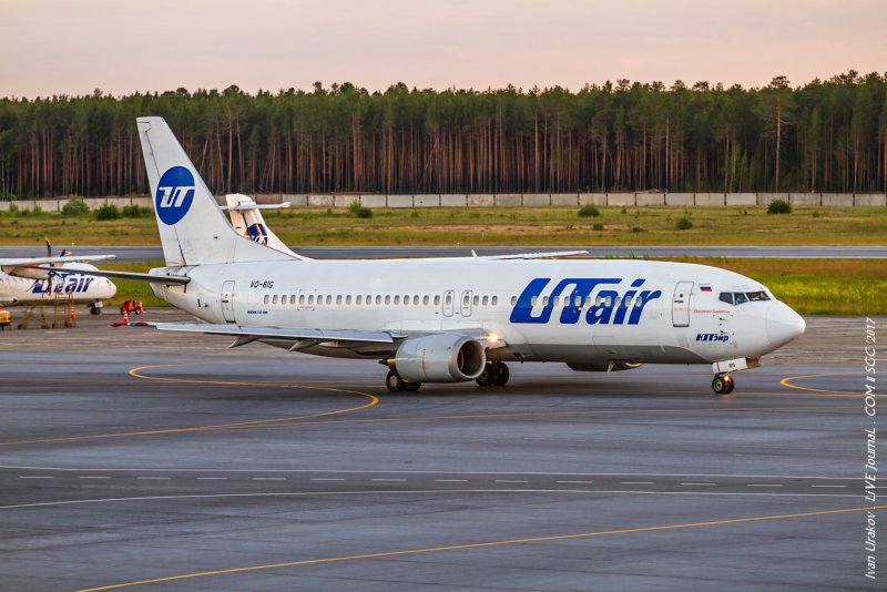 Боинг 737 UTAIR