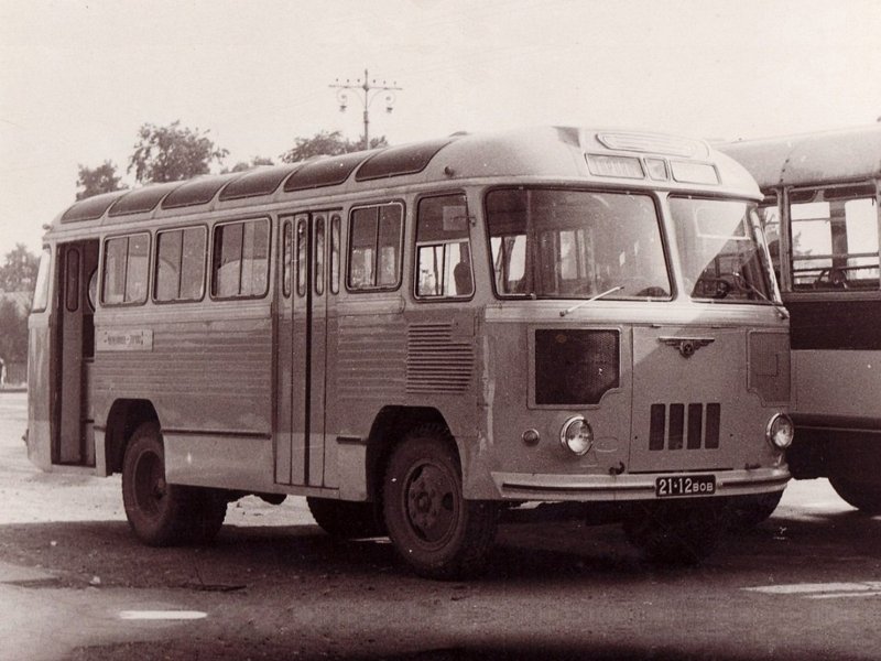 Первый автобус