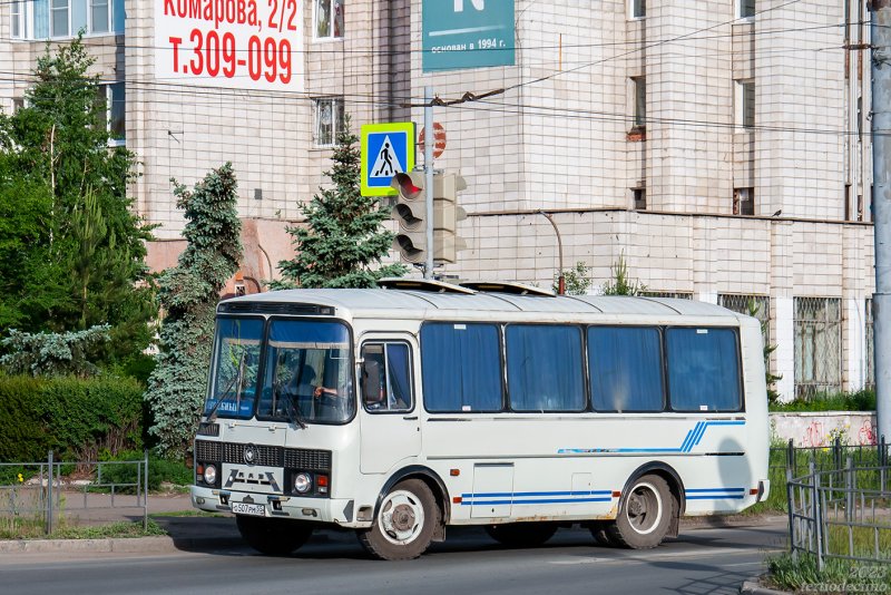 ПАЗ 672