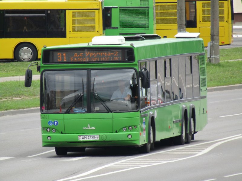Автобус МАЗ 103