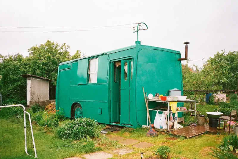 Дачный домик из автобуса