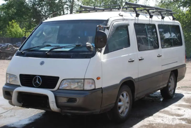 Санг енг Истана 2000