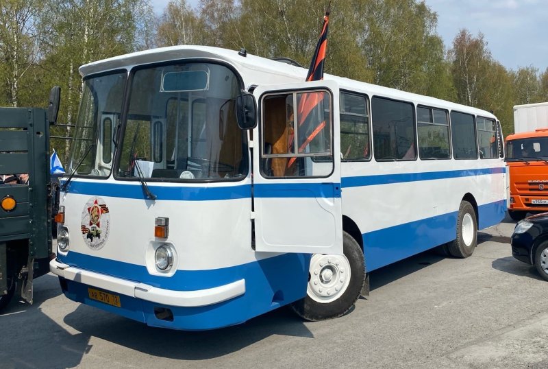 ЛАЗ-695 автобус