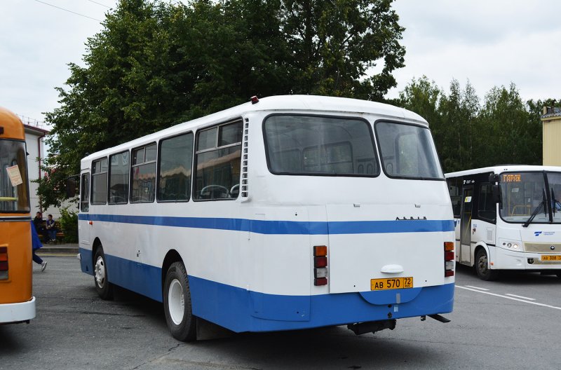 ЛАЗ-695 автобус