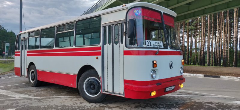 ЛАЗ-695 автобус