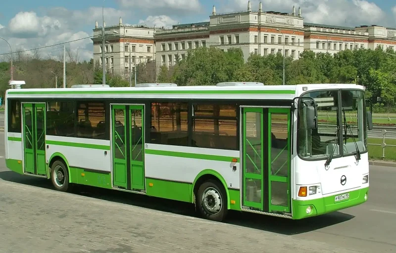 ЛИАЗ-5256 автобус