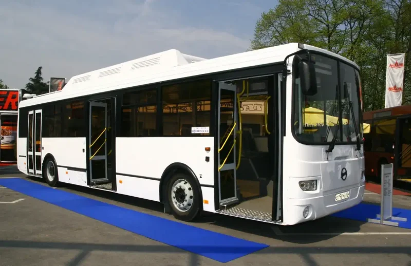 ЛИАЗ 529267 CNG (28+1/108) низкопольный городской