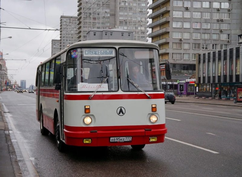 ЛАЗ 695 новый