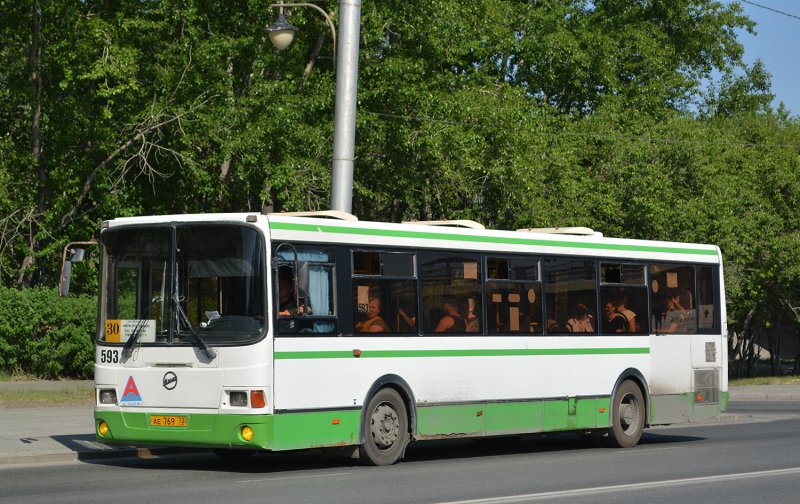 LIAZ 5293 65 спереди