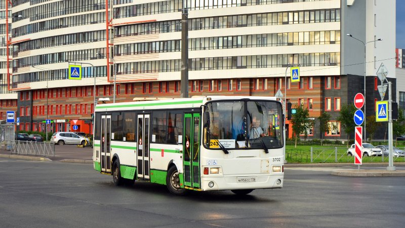 ЛИАЗ-5293 черно желтый