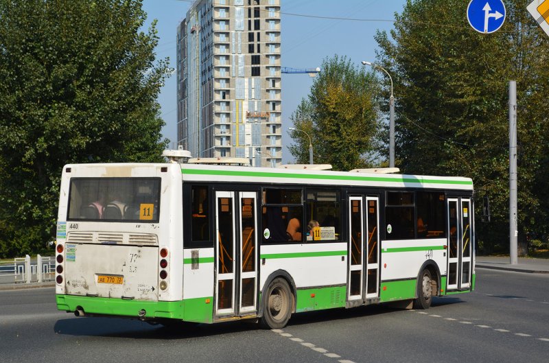 Автобус ЛИАЗ 5293 модель