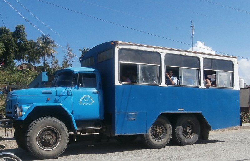 Автобус из ЗИЛ 131