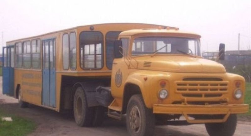 ЗИЛ 130 автобус аэропорт