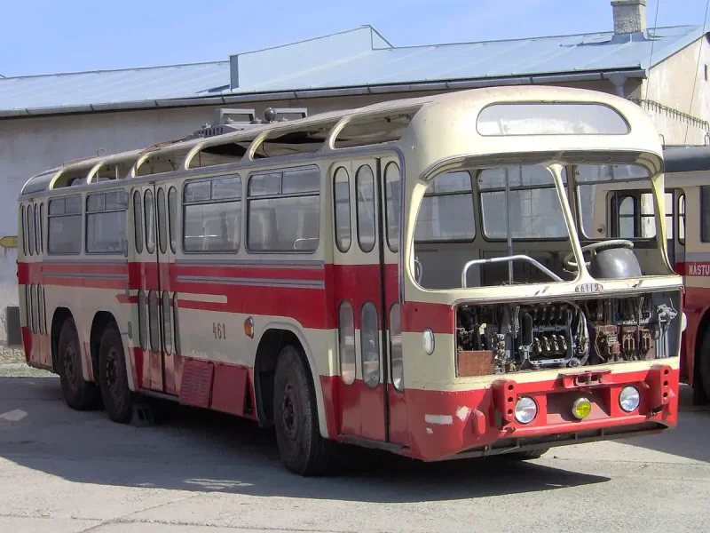 Татра 448