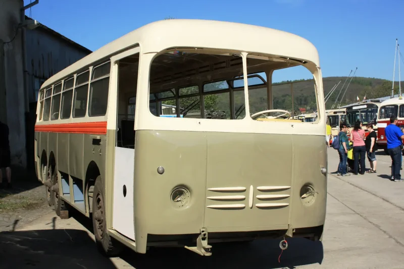 Автобус Татра 500