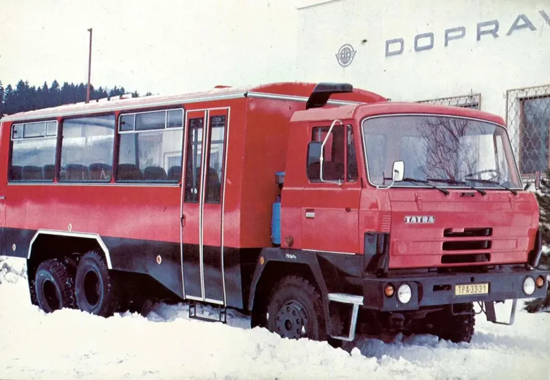 Татра вахтовый автобус
